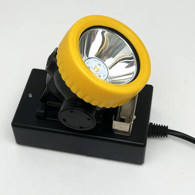 Lámpara de tapa subterránea IP68 resistente al agua, lámpara de minería LED 3.7V 96lum 2.8Ah