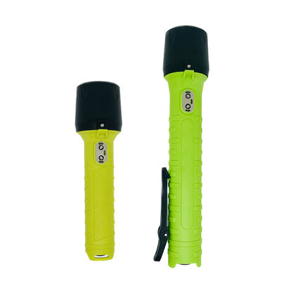 6.4Ah IP68 Explosion Proof LED Flashlight , 200 Meters Spark Proof Flashlight