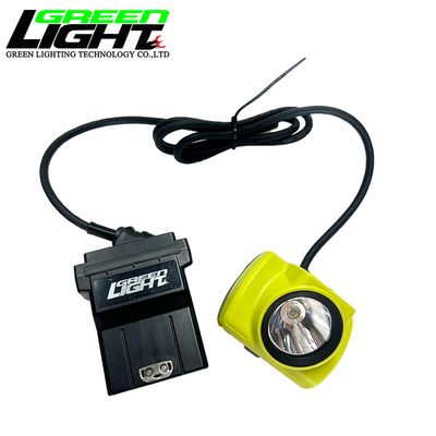 Đèn LED khai thác mỏ môi trường nổ ATEX với dung lượng 13.6Ah, thời gian làm việc liên tục 35 giờ và độ sáng 221lum