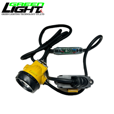 GLC12-A Super Bright Work Light 10.4Ah Long-Lasting Battery IP68 Waterproof Flashlight for Camping, Repair, Emergency with SOS Mode